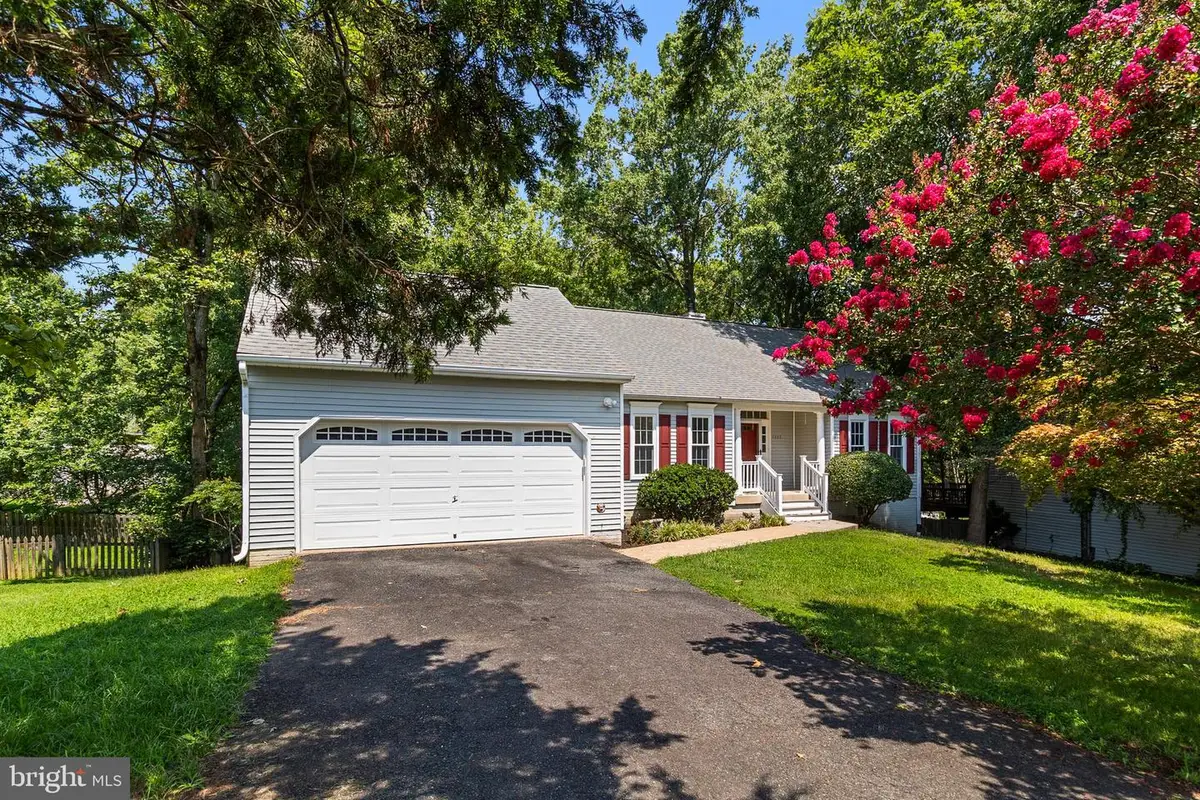 7205 Lord Barton Dr, Fredericksburg, VA 22407 - #1