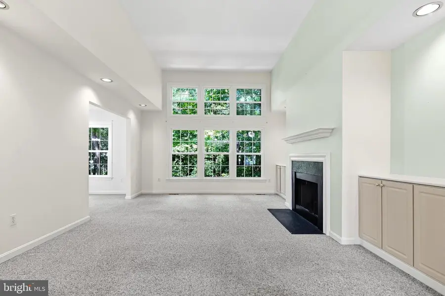 7205 Lord Barton Dr, Fredericksburg, VA 22407 - #3