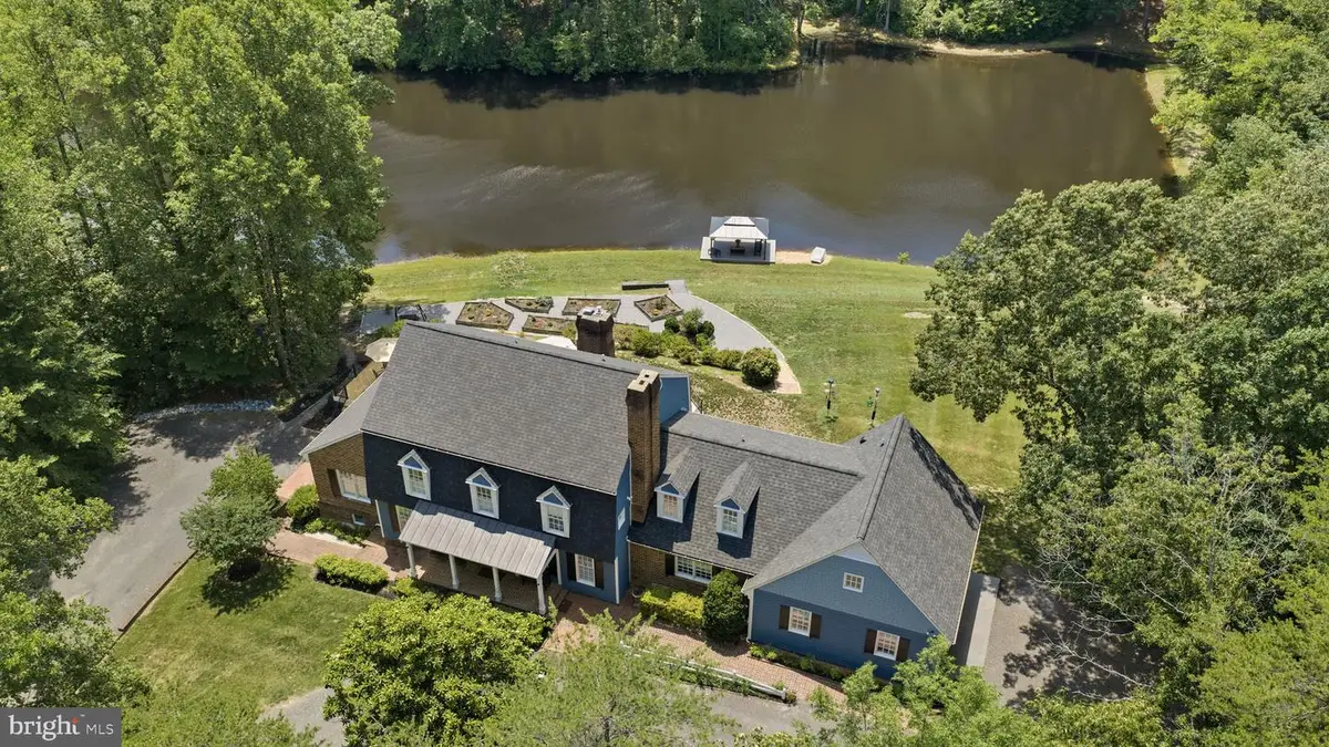 7409 River Rd, Fredericksburg, VA 22407 - #1