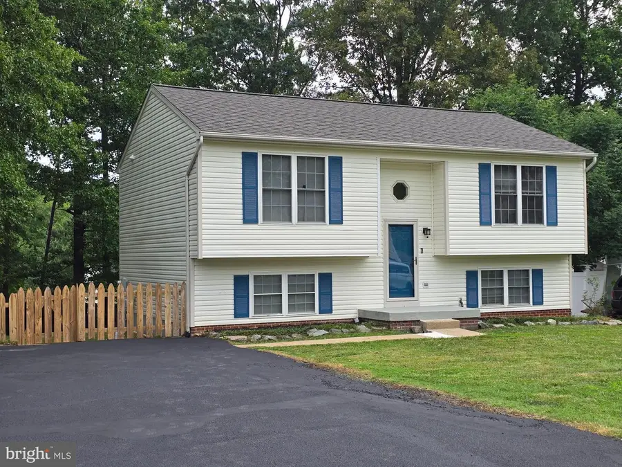 11913 Hunting Ridge Dr, Fredericksburg, VA 22407 - #2