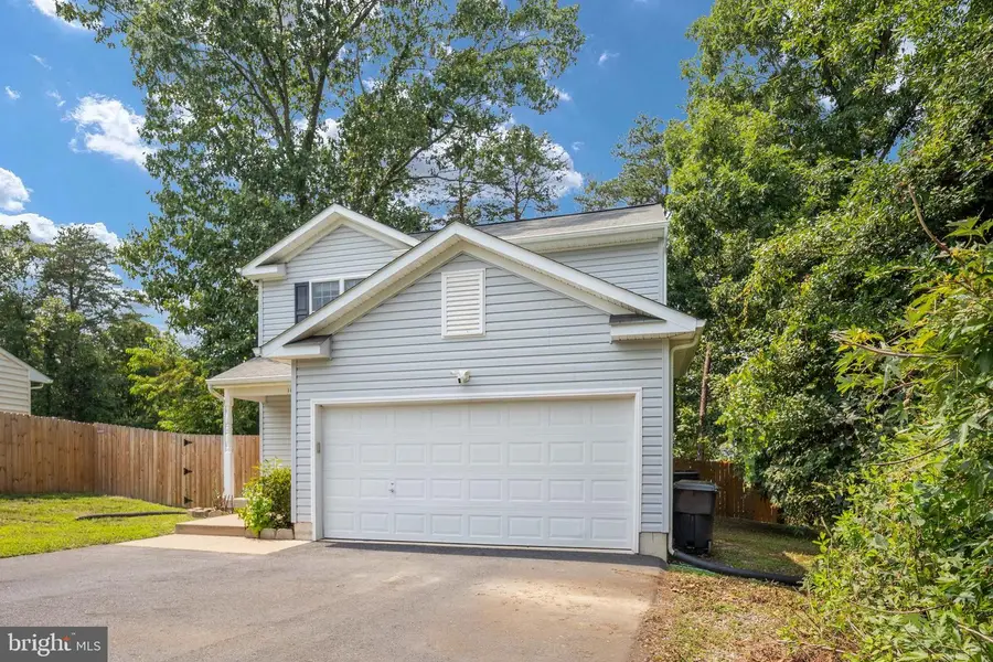 10416 Hillside Ln, Fredericksburg, VA 22408 - #3