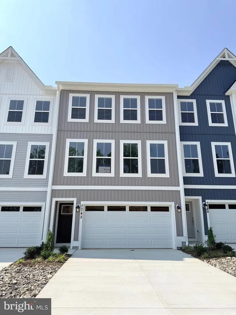 7742 Harlow Cir, Spotsylvania, VA 22551 - #1