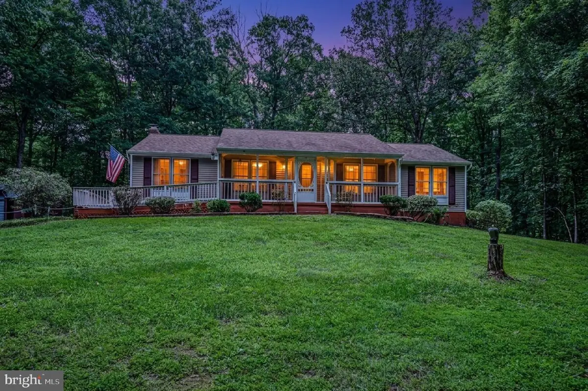 9865 Red Hill Rd, Spotsylvania, VA 22553 - #1