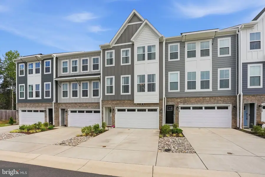 4017 Singerville Ct, Fredericksburg, VA 22408 - #2