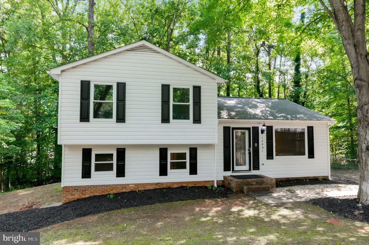 10001 Knotty Pine Ct, Spotsylvania, VA 22553 - #1