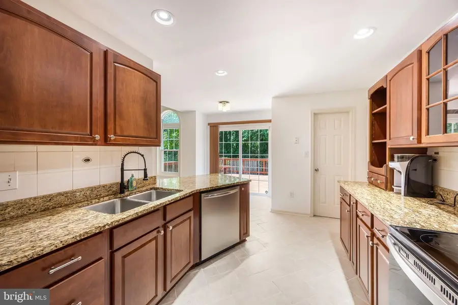 10307 Napoleon St, Fredericksburg, VA 22408 - #3
