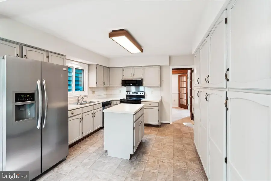 11803 Gordon Rd, Fredericksburg, VA 22407 - #3