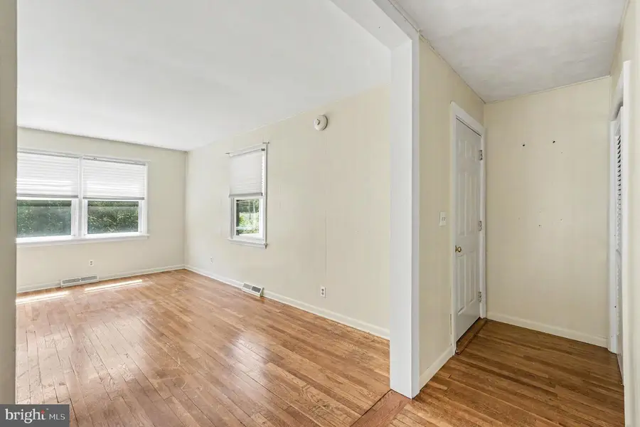 8549 Flippo Dr, Fredericksburg, VA 22408 - #3