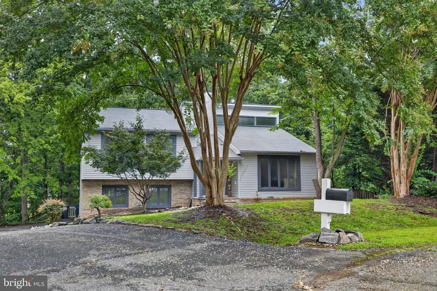 4413 Murven Park Ln, Fredericksburg, VA 22408 - #2
