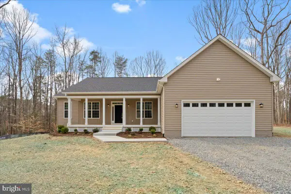 2132 Mount Olive Rd, BEAVERDAM, VA 23015