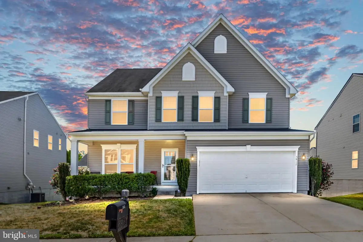 5812 Spruce Valley Dr, Fredericksburg, VA 22407 - #1