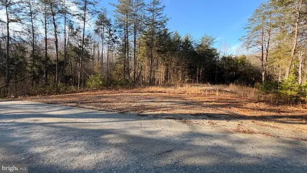 11415 Honor Ridge Trl, SPOTSYLVANIA, VA 22551