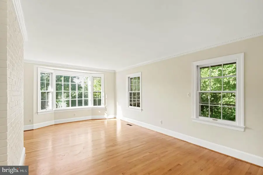 4145 Woodside Dr, Fredericksburg, VA 22407 - #3