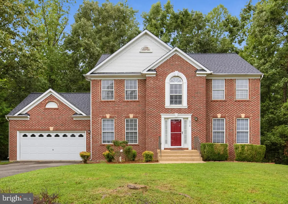 9514 Hickory Hill Dr, Fredericksburg, VA 22408 - #1