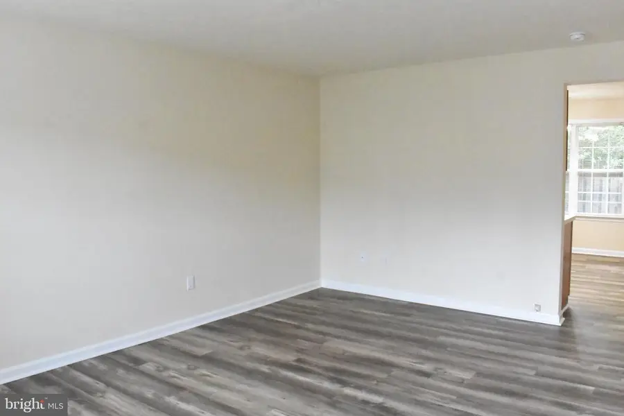 9909 Warwick Pl, Fredericksburg, VA 22408 - #3