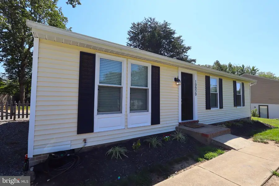 10939 Huntington Woods Cir, Fredericksburg, VA 22407 - #2
