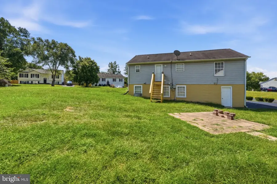 10721 Peach Tree Dr, Fredericksburg, VA 22407 - #3