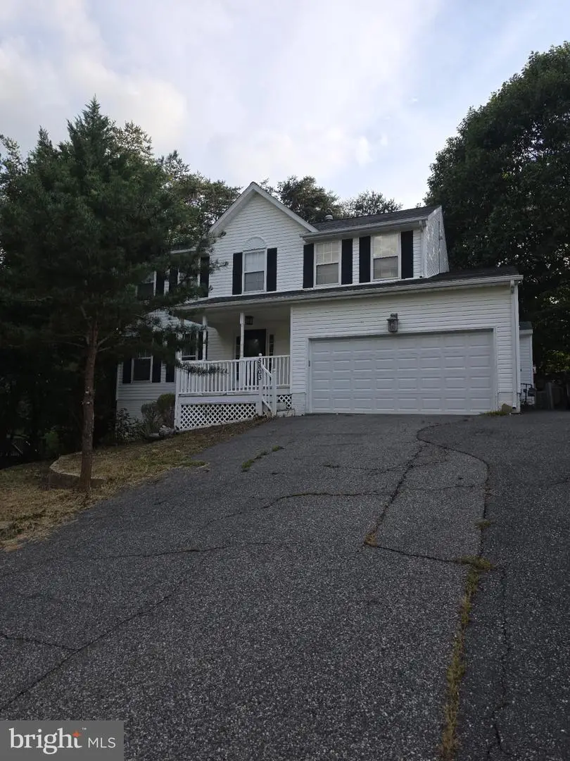 5803 Cambridge Dr, Fredericksburg, VA 22407 - #1