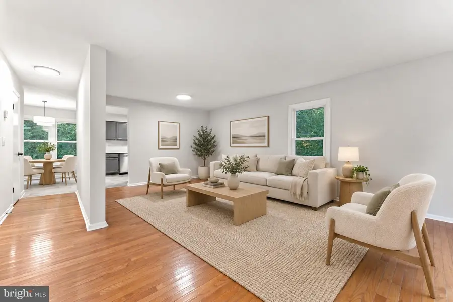 10714 Wakeman Dr, Fredericksburg, VA 22407 - #2
