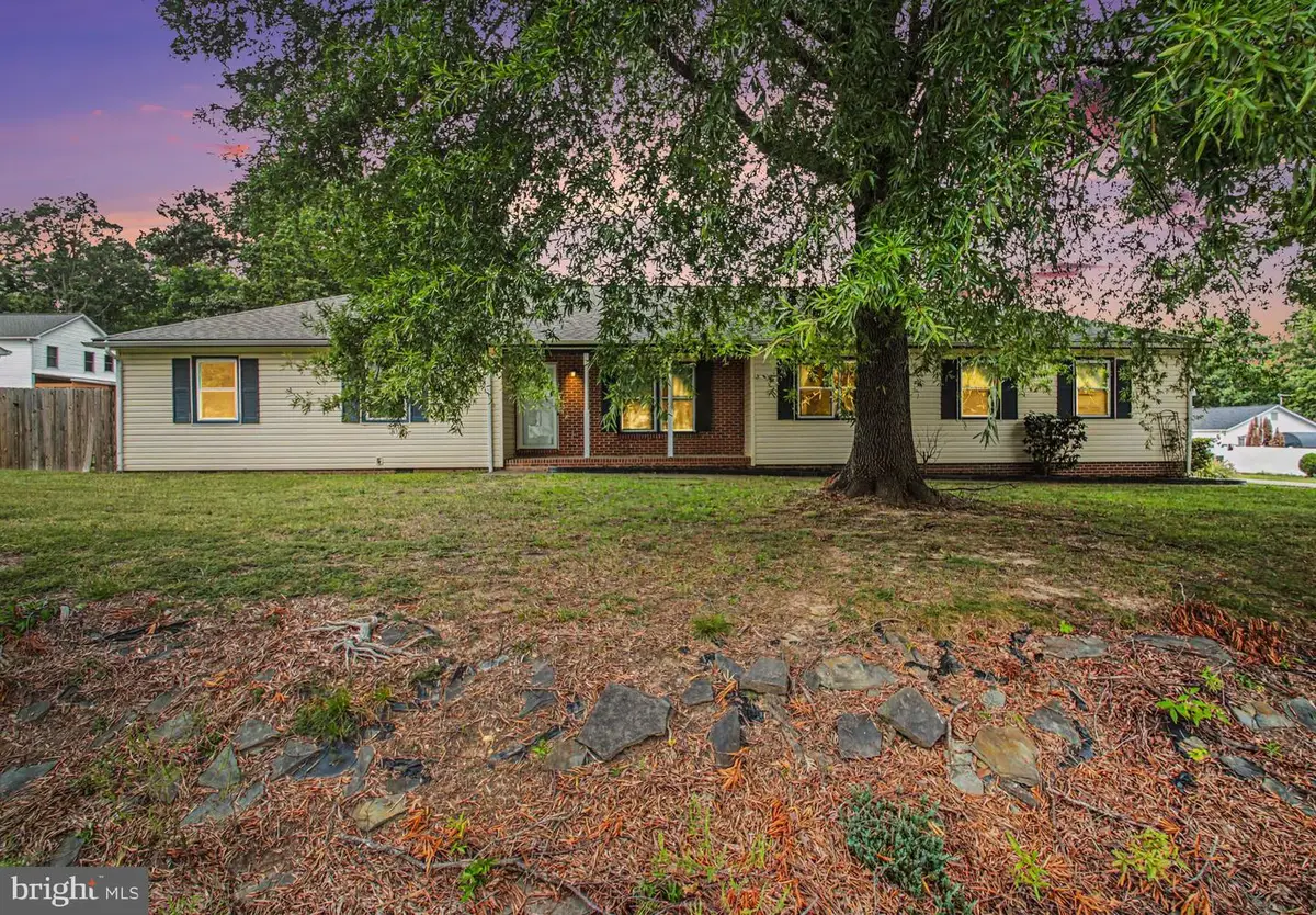 3901 Copperleaf Rd, Fredericksburg, VA 22407 - #1