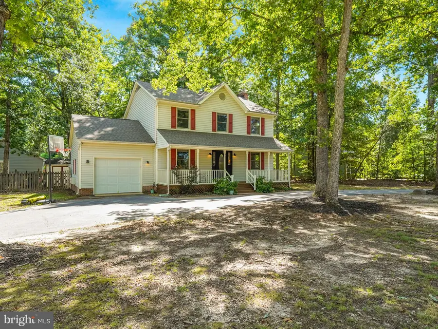 5226 Mcmanus Dr, Fredericksburg, VA 22407 - #3