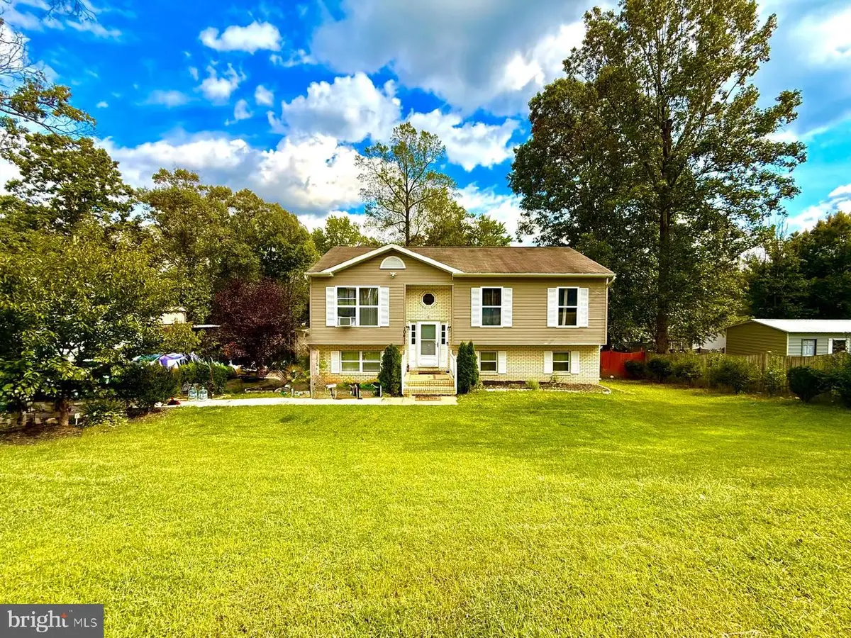 10411 Forest Hill Ct, Fredericksburg, VA 22408 - #1