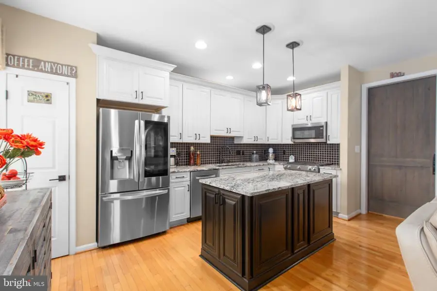 5117 Sewells Pointe Dr, Fredericksburg, VA 22407 - #2