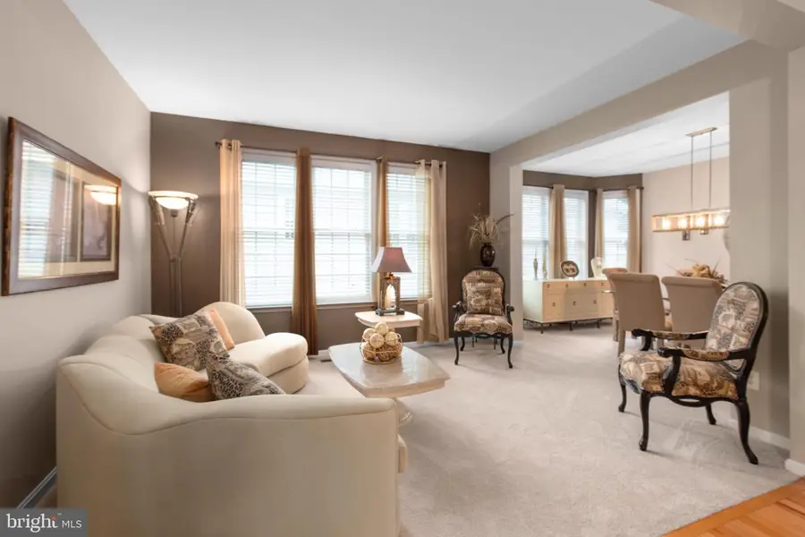 5117 Sewells Pointe Dr, Fredericksburg, VA 22407 - #3
