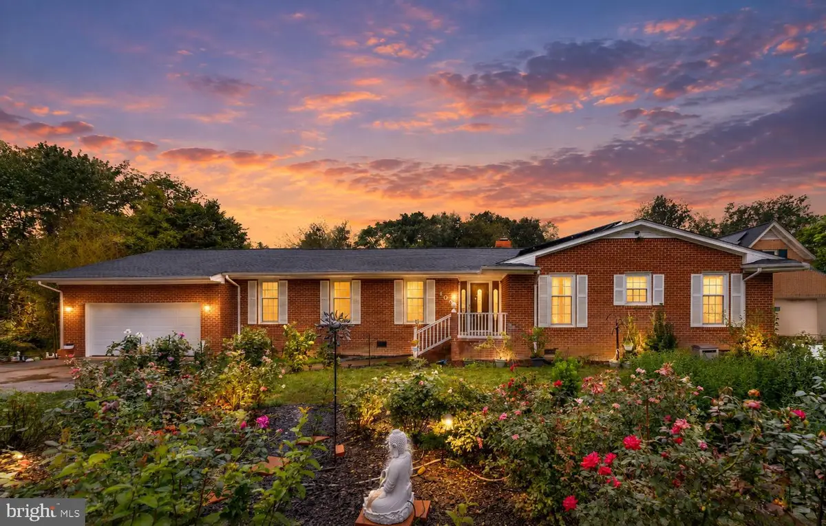 104 Hardwood Ln, Fredericksburg, VA 22408 - #1
