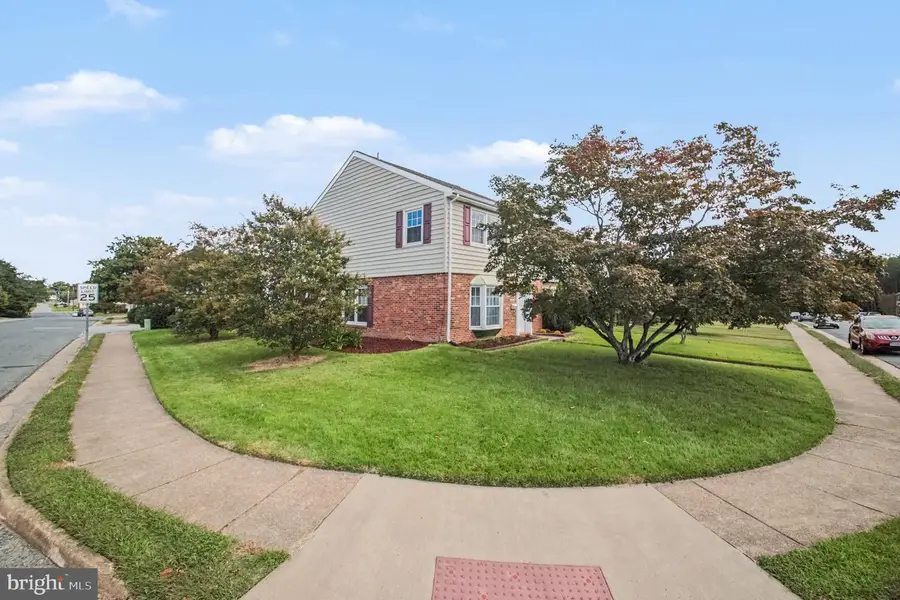 301 Clay St, Fredericksburg, VA 22408 - #2