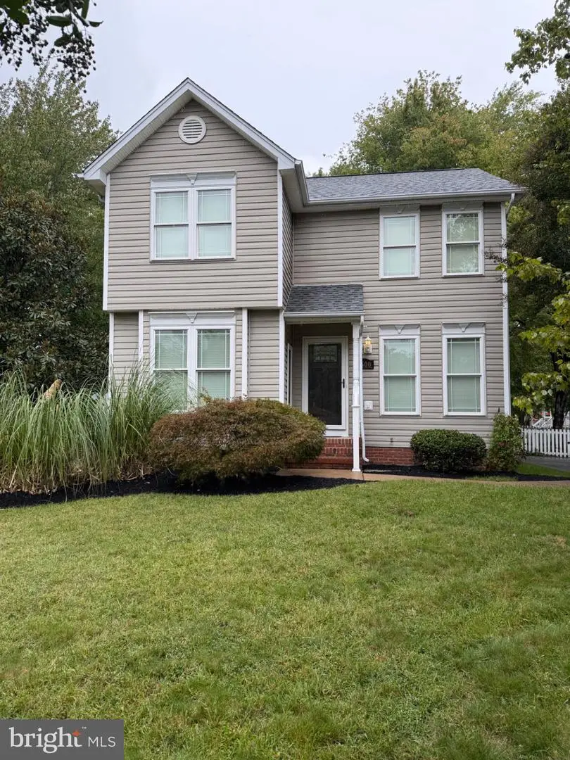 8600 Oak Glen Ct, Fredericksburg, VA 22407 - #1