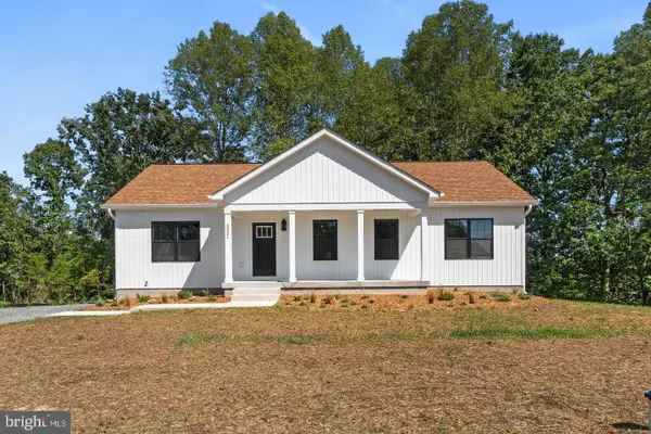 5321 Lewiston Rd, BUMPASS, VA 23024