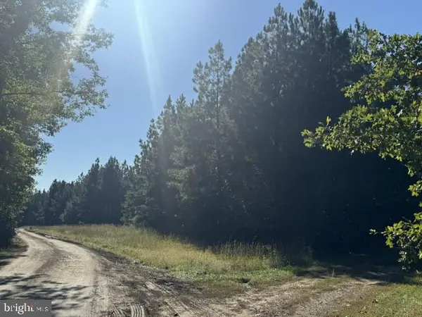 Hacketts Cliff Rd, SPOTSYLVANIA, VA 22551