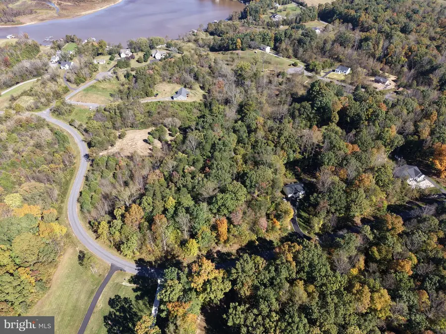 17213 Arrow Point Dr, Orange, VA 22960 - #2