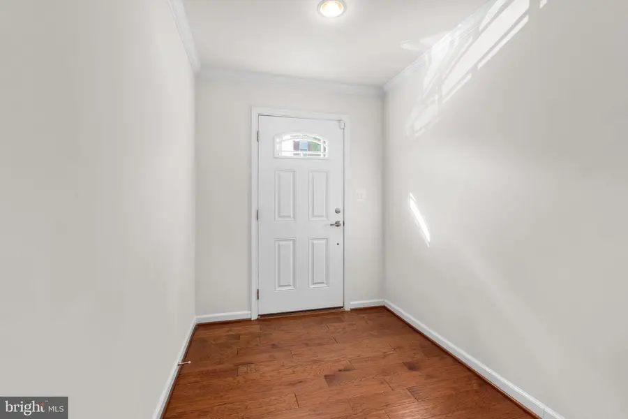 213 Hidden Brook Dr, Fredericksburg, VA 22405 - Image #3