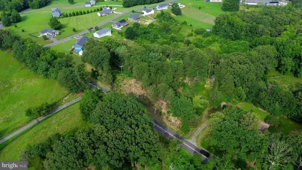 100 Hickory Hill Overlook Ct, FREDERICKSBURG, VA 22405