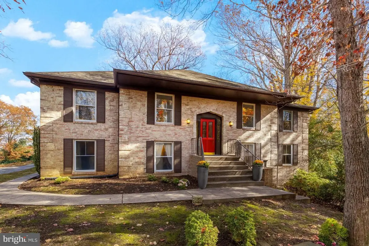 1000 Cape Cod Dr, Stafford, VA 22554 - Image #1