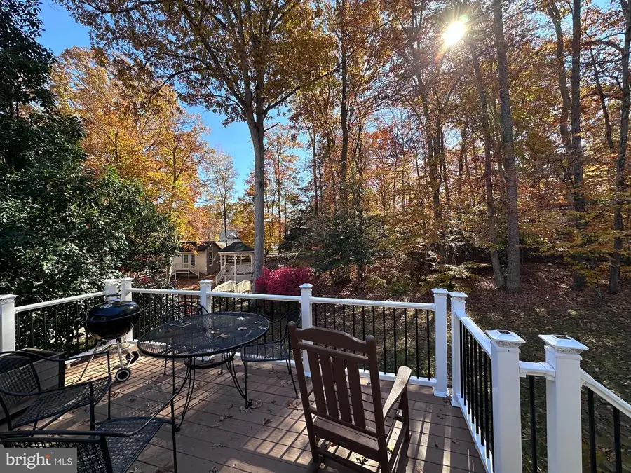 1203 Richmond Dr, Stafford, VA 22554 - Image #3