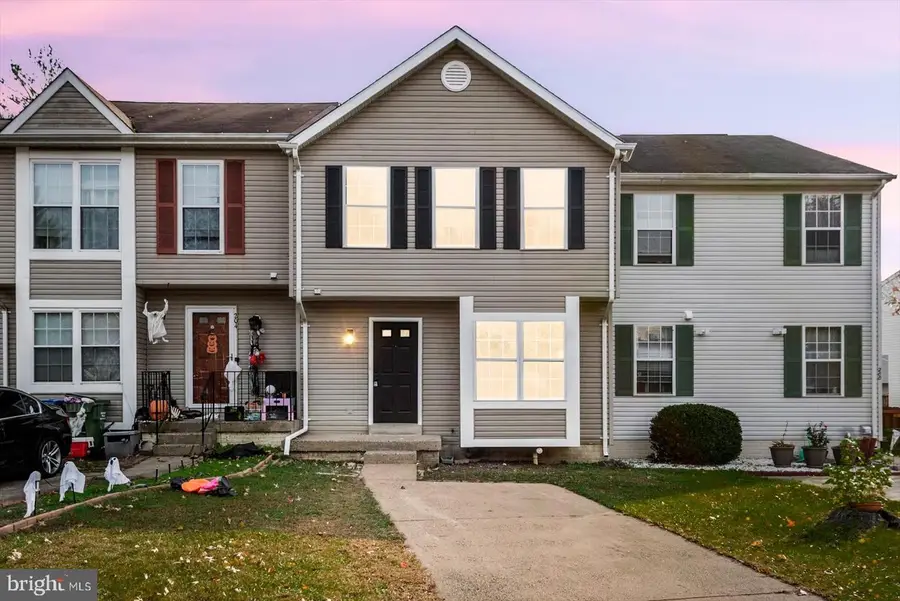 202 Blueridge Ct, Stafford, VA 22554 - Image #2