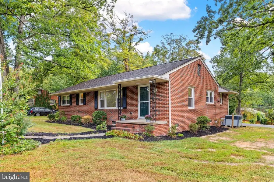 60 Pendleton Rd, Fredericksburg, VA 22405 - Image #2