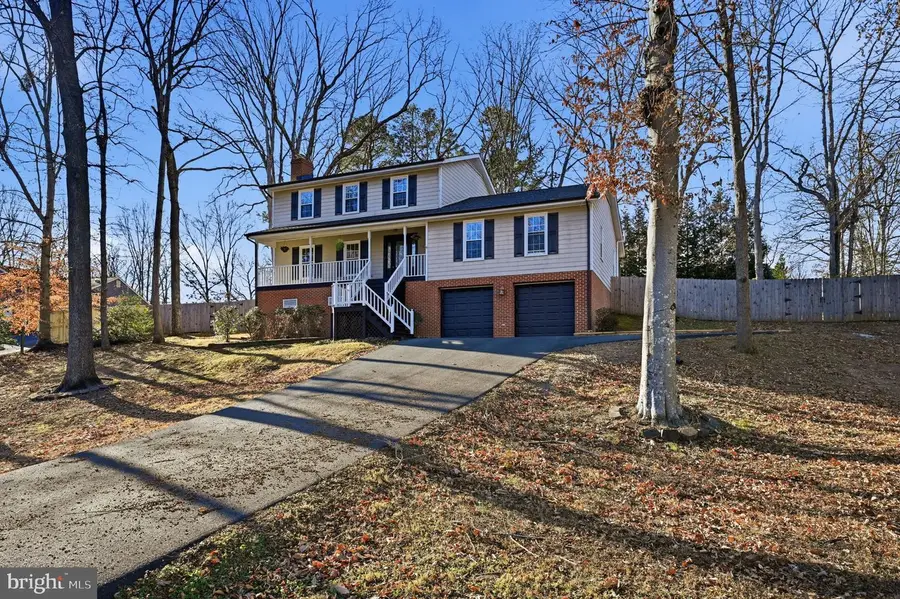 516 Gleneagle Dr, Fredericksburg, VA 22405 - Image #3