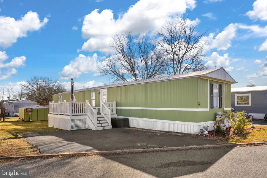 34 Crater Ln, Stafford, VA 22556 - Image #2