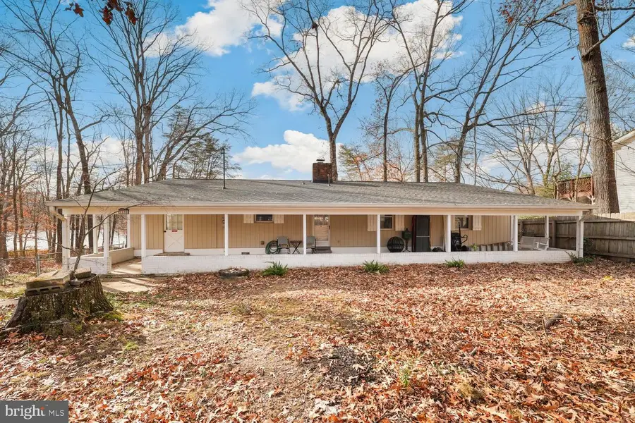 1138 Lakeview Dr, Stafford, VA 22556 - Image #2