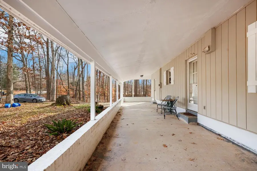 1138 Lakeview Dr, Stafford, VA 22556 - Image #3