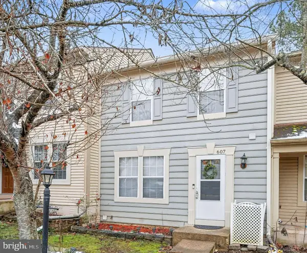 607 Knollwood Ct, STAFFORD, VA 22554