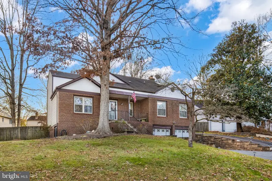 112 Oakwood Dr, Stafford, VA 22554 - Image #2