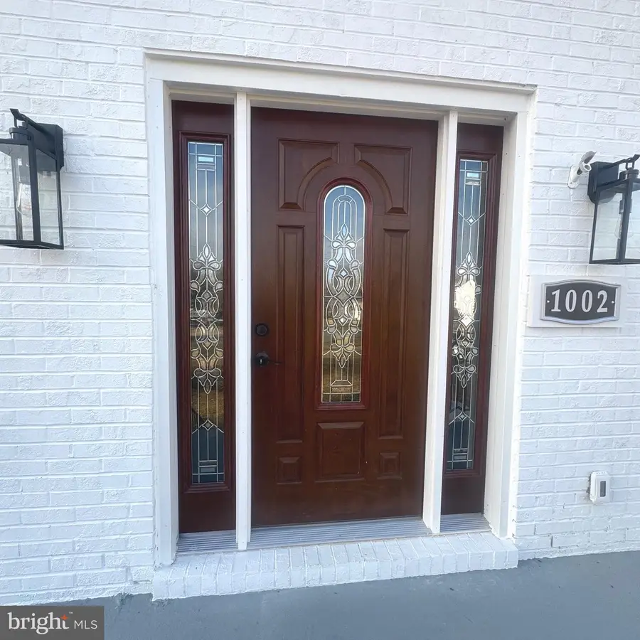 1002 Potomac Dr, Stafford, VA 22554 - Image #2