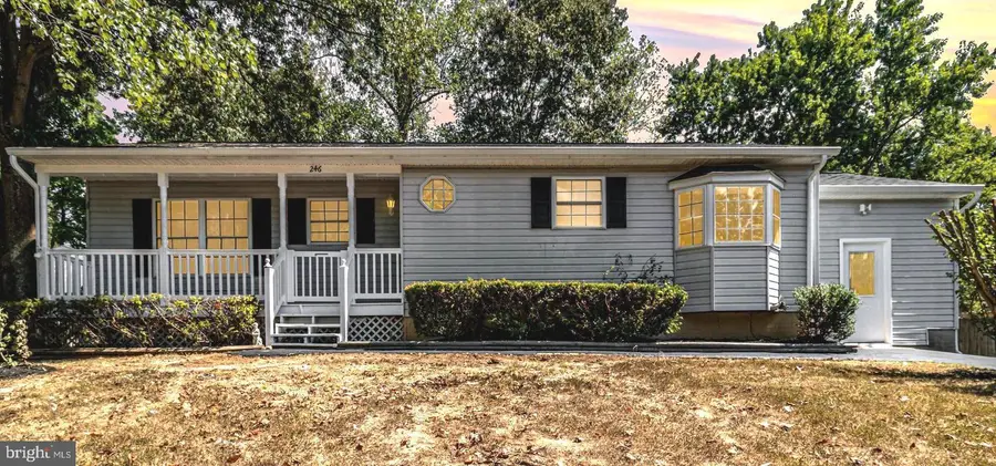 246 Vine Pl, Stafford, VA 22554 - Image #2