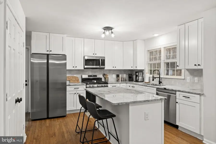 41 Baldwin Dr, Fredericksburg, VA 22406 - Image #2