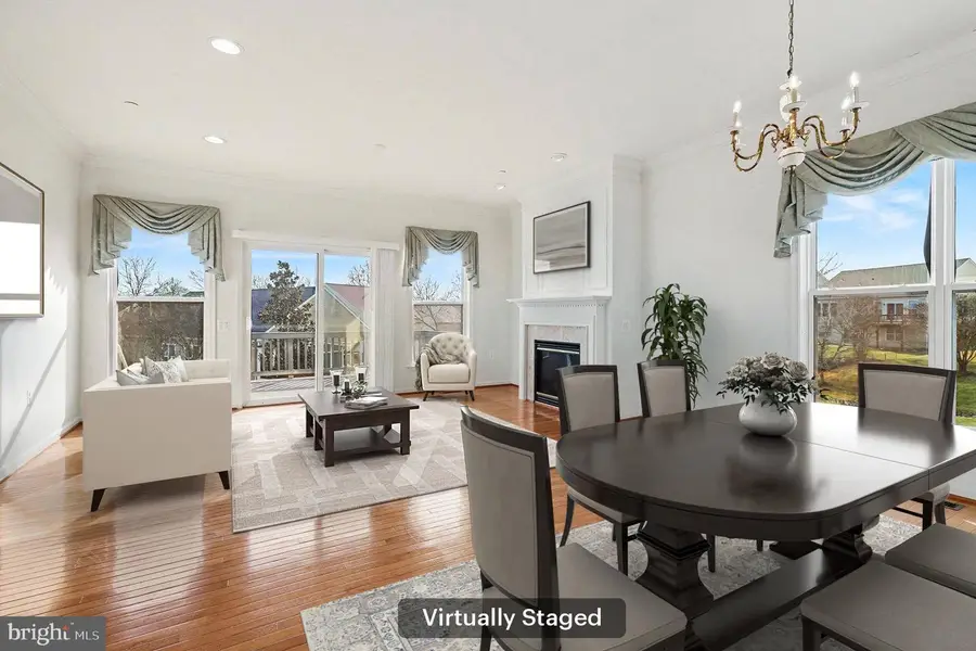 11 Carson Dr, Fredericksburg, VA 22406 - Image #2